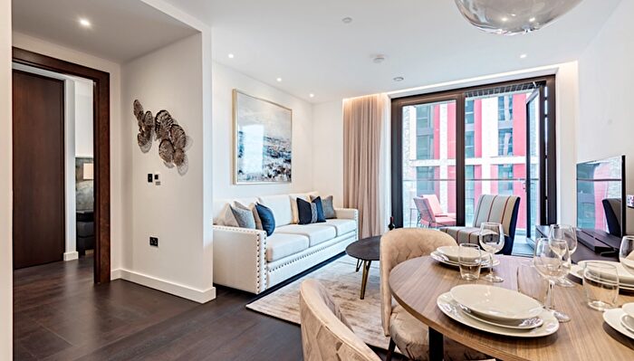 1 Bedroom Flat To Rent In Thornes House, Nine Elms, London, SW11