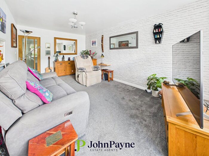 2 Bedroom Bungalow For Sale In Woodway Lane, Walsgrave, Coventry, CV2