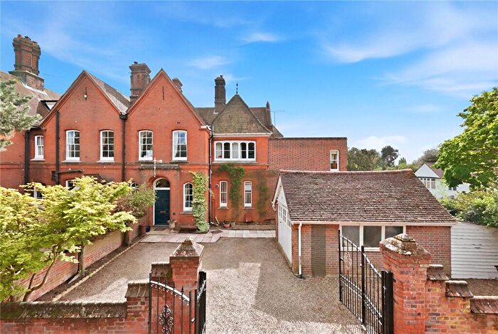 5 Bedroom Semi-Detached House For Sale In Parkside Avenue, Ipswich, Suffolk, IP4