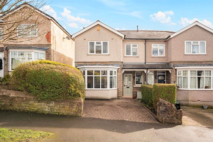 3 Bedroom Semi Detached House For Sale In Tapton Bank, Sheffield, S10