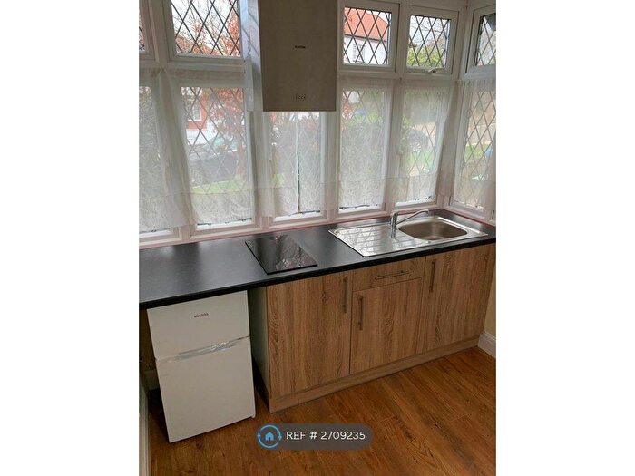 Studio To Rent In Barn Hill, Wembley Park, HA9