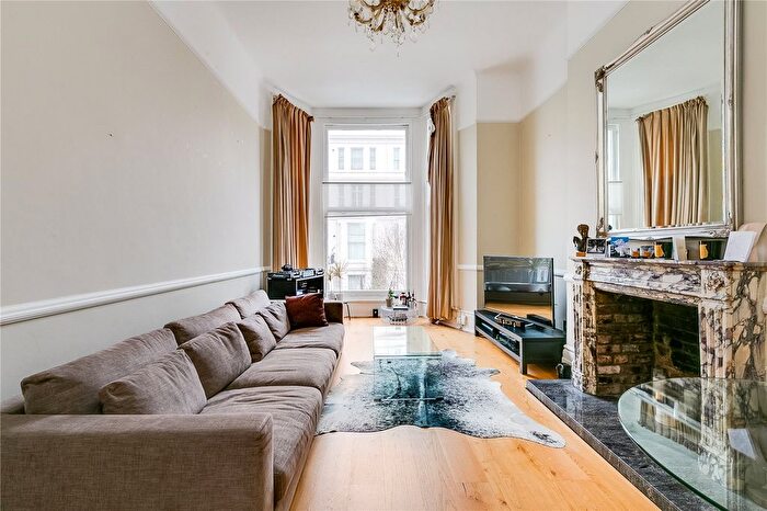 2 Bedroom Flat To Rent In Longridge Road, London, SW5