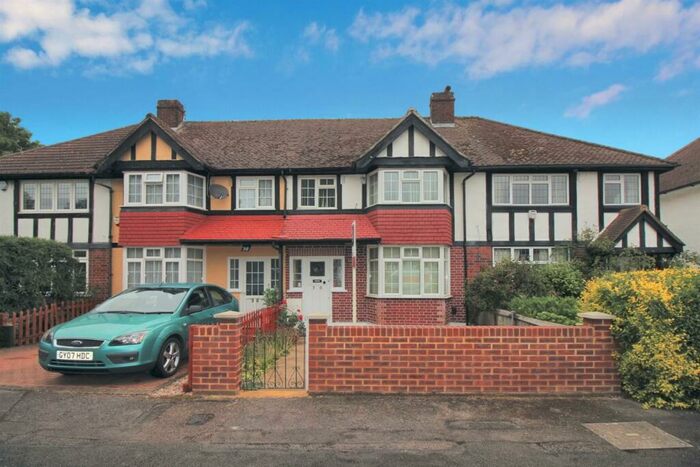 3 Bedroom Terraced House To Rent In Lawn Close, Ruislip, HA4