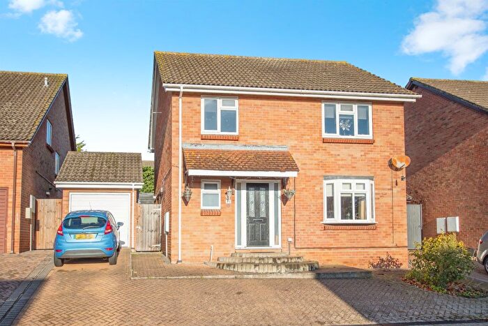 4 Bedroom Detached House For Sale In Egret Crescent, Colchester, CO4