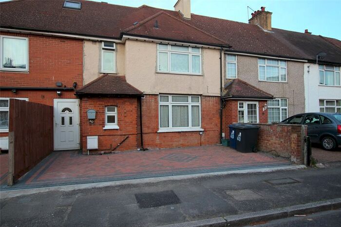 5 Bedroom Semi-Detached House To Rent In Olive Road, London, W5