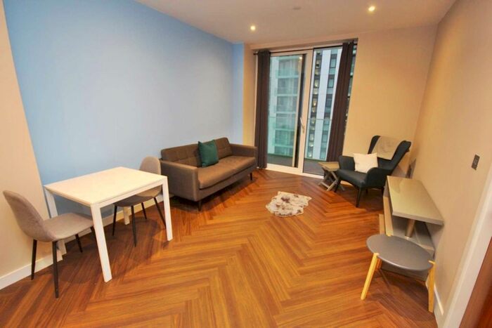 1 Bedroom Flat To Rent In Lightbox, Blue, Media City, M50