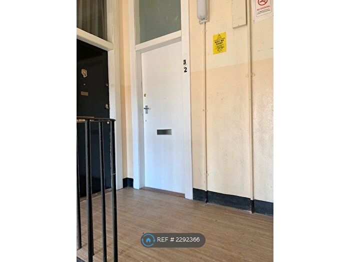 1 Bedroom Flat To Rent In James Street, Glasgow, G40