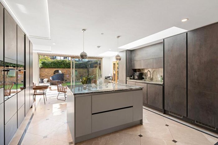 5 Bedroom Terraced House To Rent In Leathwaite Road, London, SW11