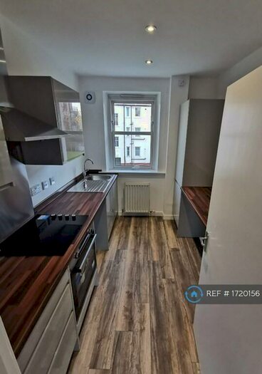 2 Bedroom Flat To Rent In Paterson Street, Dundee, DD3