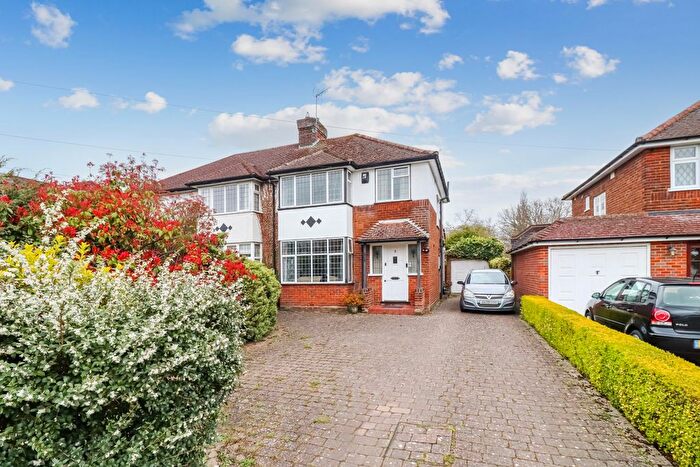 3 Bedroom Semi-Detached House For Sale In Laburnum Grove, St Albans, AL2