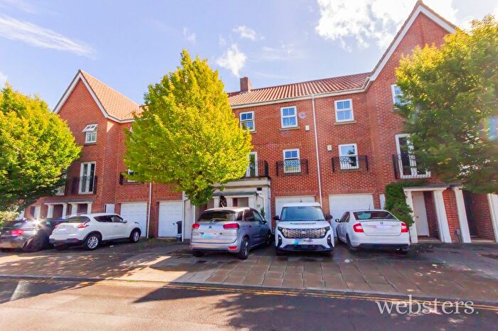 3 Bedroom Property To Rent In Union Street, Norwich, NR2