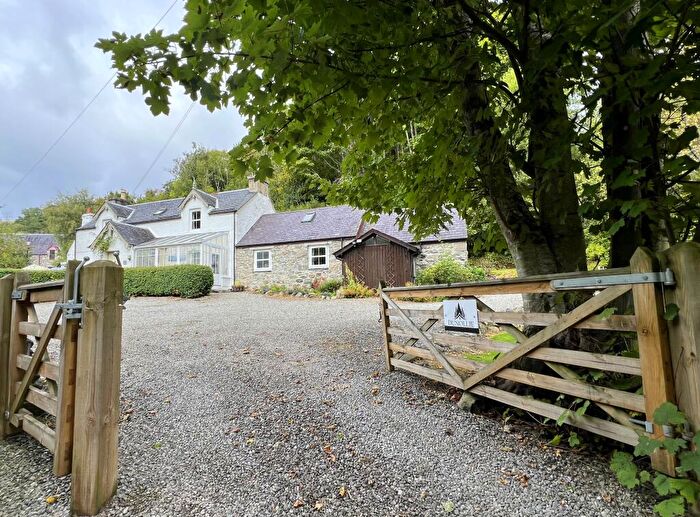 2 Bedroom Detached House For Sale In Dunollie House & Byre, Milton, Drumnadrochit, IV63