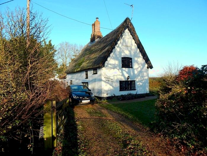 3 Bedroom Cottage For Sale In Poachers Cottage, Silver Green, Hempnall, Norwich, Norfolk, NR15