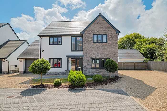 4 Bedroom Detached House For Sale In Upper Killay, Swansea, SA2