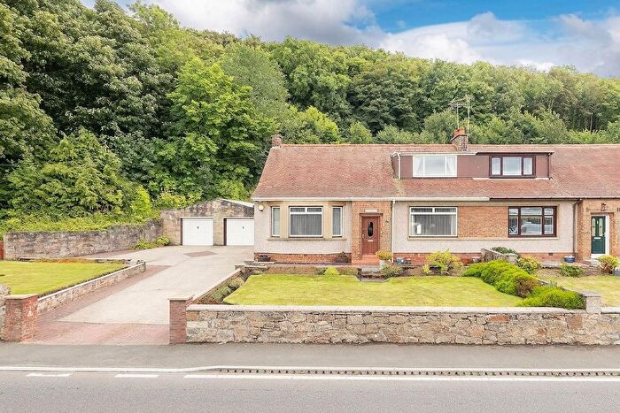 4 Bedroom Semi-Detached House For Sale In Shellbank, Grangemouth Road, Bo'ness, EH51