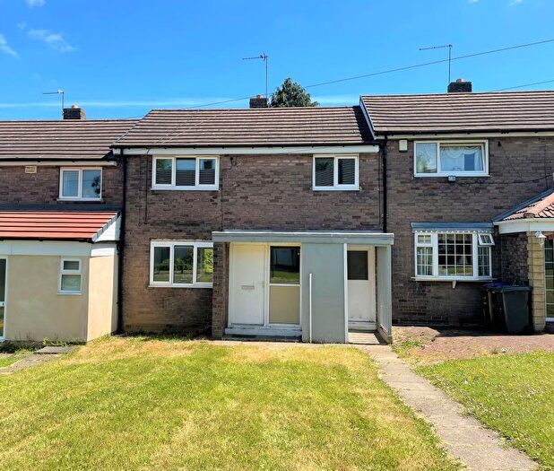 3 Bedroom Terraced House For Sale In Landseer Walk, Sheffield, S14