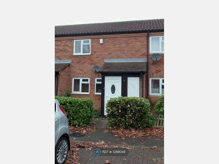 2 Bedroom Terraced House To Rent In Rainsborough, Milton Keynes MK14