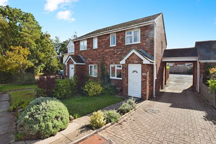 2 Bedroom Semi-detached House For Sale In Chantry Meadow, Alphington, Exeter, EX2