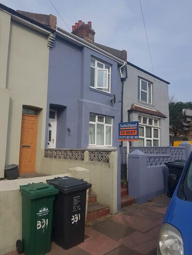 3 Bedroom Terraced House To Rent In Bear Road, Brighton, BN2