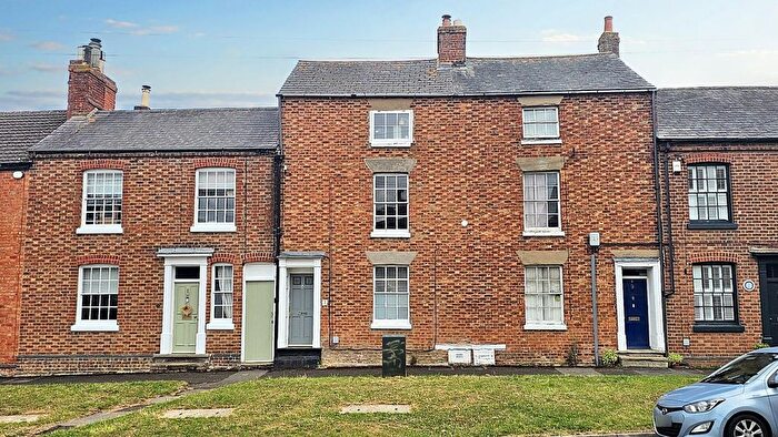 3 Bedroom Cottage For Sale In The Green, Hardingstone, Northampton, NN4