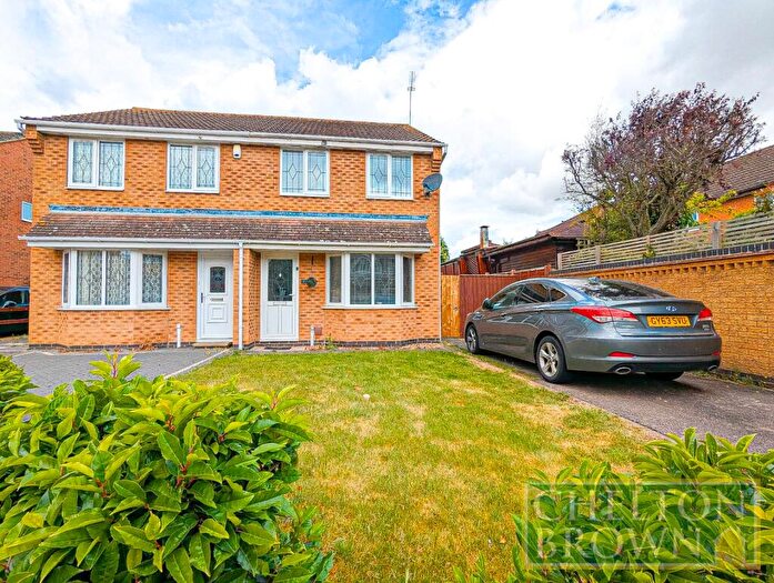 3 Bedroom Semi-Detached House To Rent In Aldwell Close, Wootton Fields, Northampton, NN4