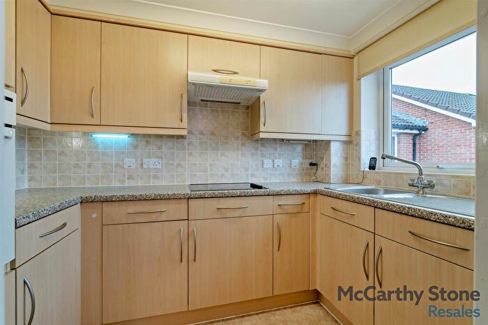 1 Bedroom Apartment For Sale In Fussells Court, Station Road, Worle, Weston-Super-Mare, BS22