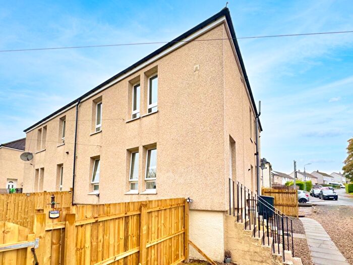 2 Bedroom Flat For Sale In Calderpark Street, Lochwinnoch, PA12