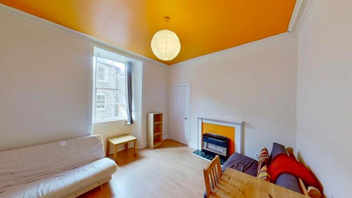 1 Bedroom Property To Rent In West Crosscauseway, Edinburgh, EH8