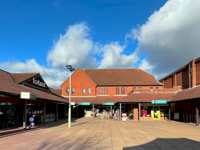 1 Bedroom Flat To Rent In Centre Way, Locks Heath, SO31