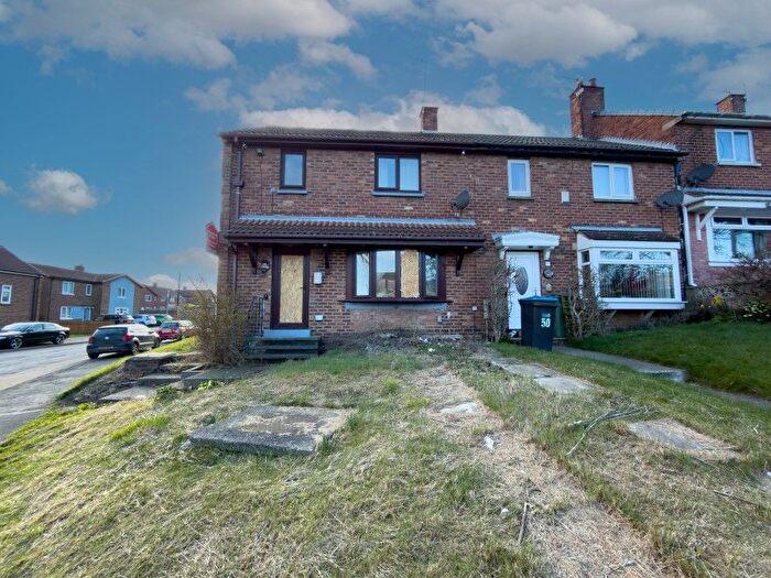 2 Bedroom End Of Terrace House For Sale In Basingstoke Road, Peterlee, County Durham, SR8
