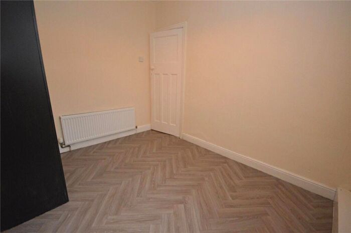 2 Bedroom Terraced House To Rent In Little Heyes Street, Liverpool, L5