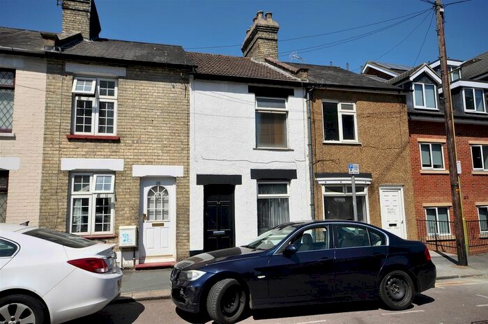 2 Bedroom Terraced House To Rent In Westland Road, Watford, WD17