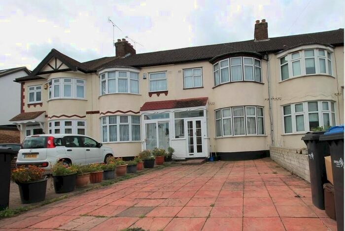 3 Bedroom Terraced House To Rent In Connop Road, Enfield, EN3
