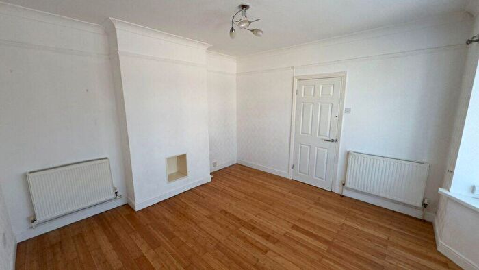 2 Bedroom Bungalow To Rent In Gorse Road, Grantham, Nottingham, NG31