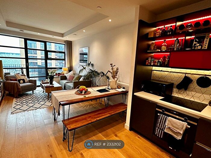 1 Bedroom Flat To Rent In London City Island, London, E14