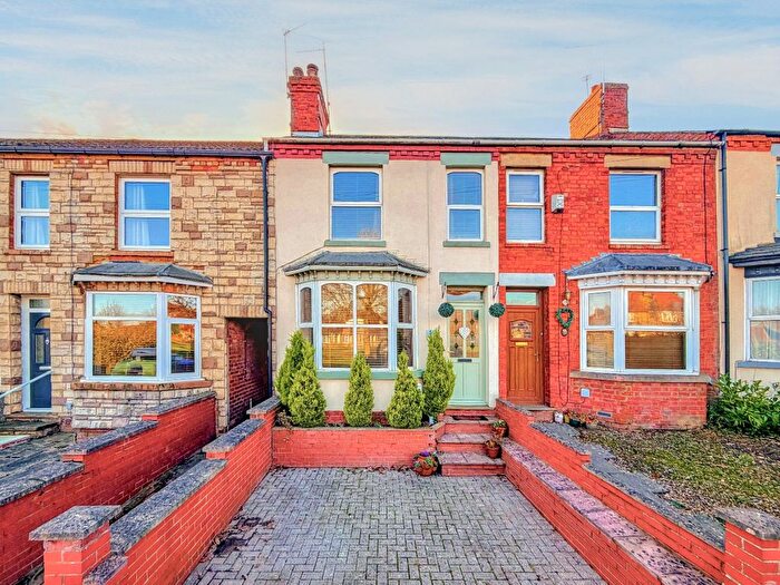 2 Bedroom Terraced House For Sale In Braunston Road, Daventry, NN11