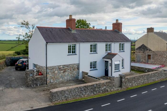 5 Bedroom Detached House For Sale In Woodstock, Clarbeston Road, SA63