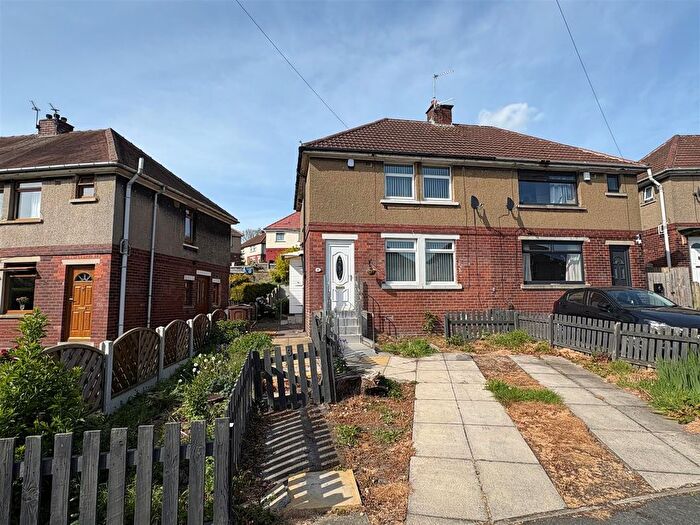 2 Bedroom Semi-Detached House For Sale In Shirley Place, Wyke, Bradford, BD12