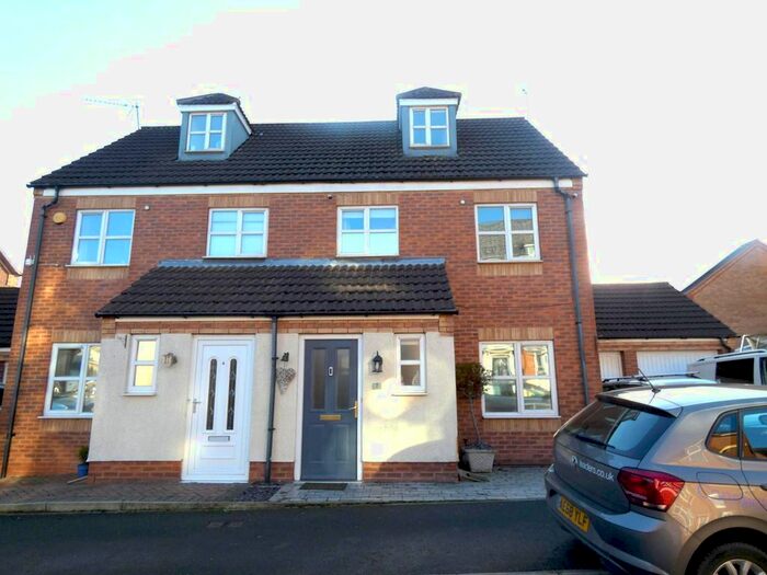 3 Bedroom Semi-Detached House To Rent In Main Bright Road, Mansfield Woodhouse, Mansfield, NG19