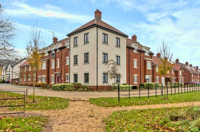 2 Bedroom Apartment To Rent In Kenworthy Way, Eastleigh, Hampshire, SO50