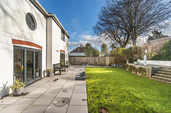 5 Bedroom Detached House For Sale In Farley Close, Truro, TR1