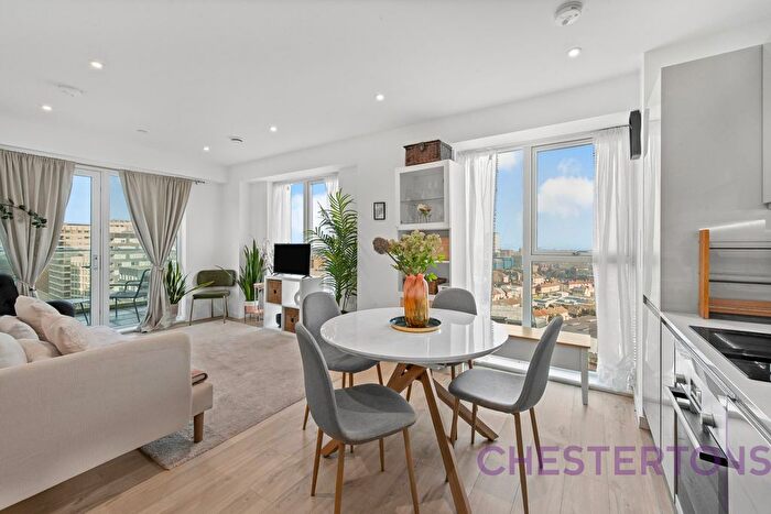 2 Bedroom Flat To Rent In Effra Gardens, Heartwell Avenue, E16