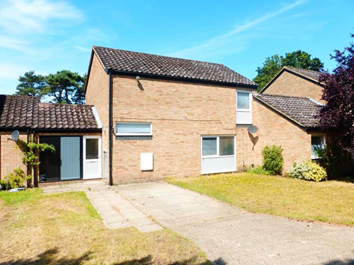 3 Bedroom Semi-Detached House To Rent In Dogwood Walk, Raf Lakenheath, Brandon, IP27