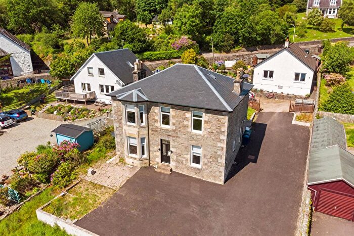 5 Bedroom Detached House For Sale In Laurel Bank, Tighnabruaich, PA21