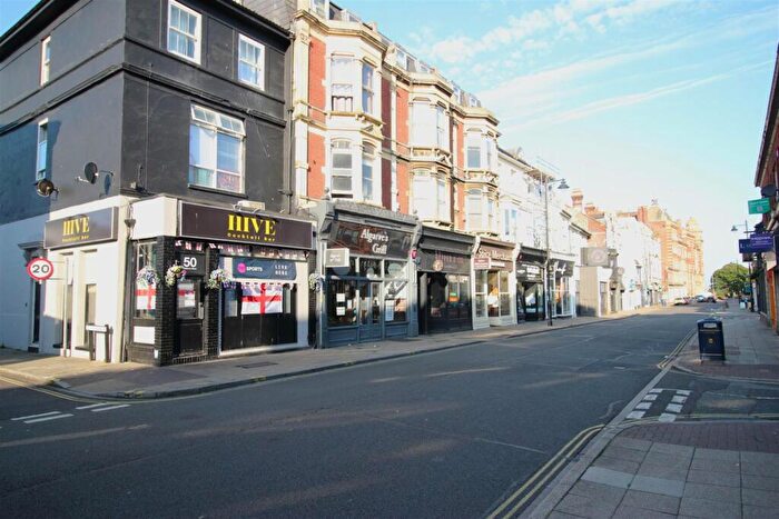 Studio To Rent In Osborne Road, Southsea, Hants, PO5