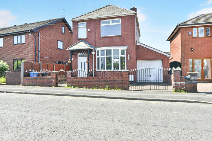 3 Bedroom Detached House To Rent In Pole Lane, Failsworth, M35