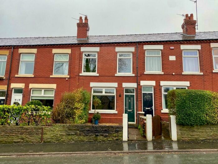 Properties for sale in SK6, Bredbury, Romiley, Woodley, Marple Houses