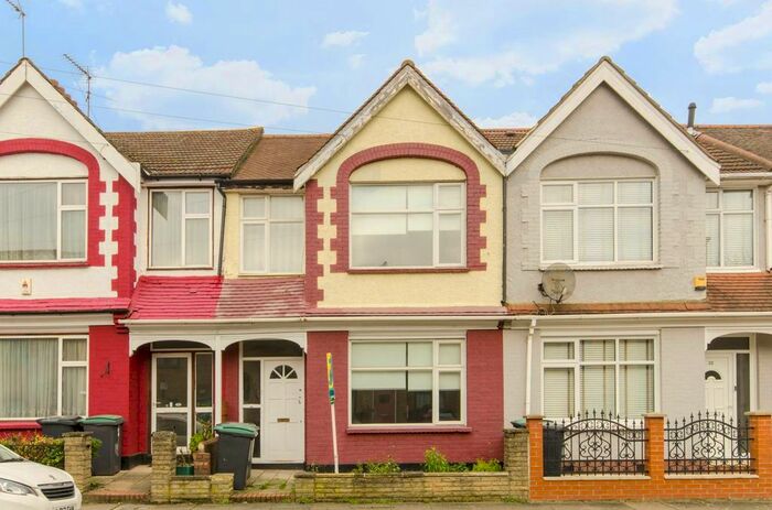 4 Bedroom Property To Rent In Herbert Road, Tottenham, , Tottenham, London, N15