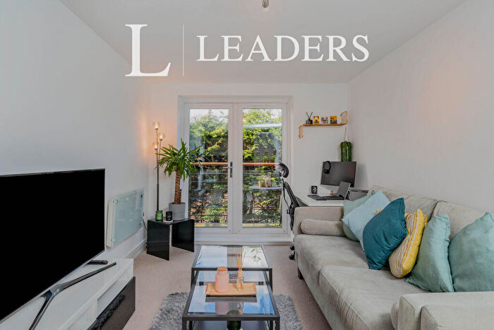 1 Bedroom Apartment To Rent In Handbridge Square, CH1