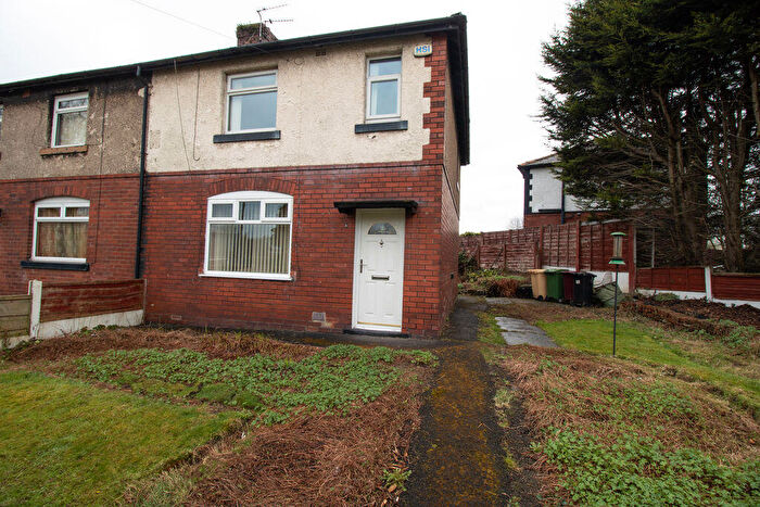 3 Bedroom Semi Detached House For Sale In Laburnum Road, Farnworth, Bolton, BL4